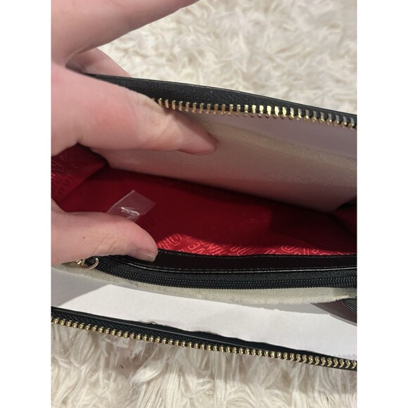 LOVE MOSCHINO Black Vegan Leather Gold Heart Studded Full Zip Wallet Red Inside - Picture 6 of 16
